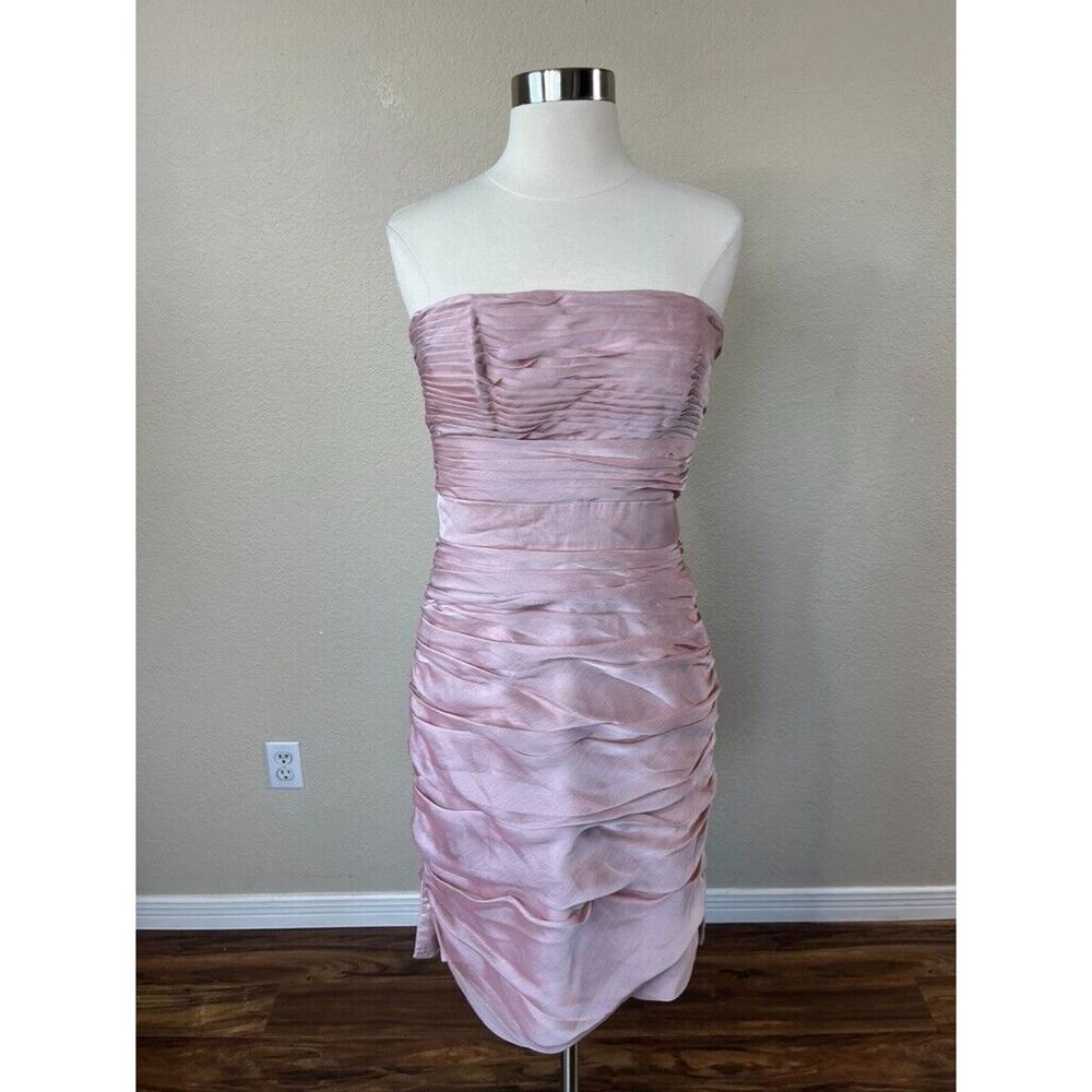 Monique Lhuillier Strapless Ruched Dress Size 6 Pink